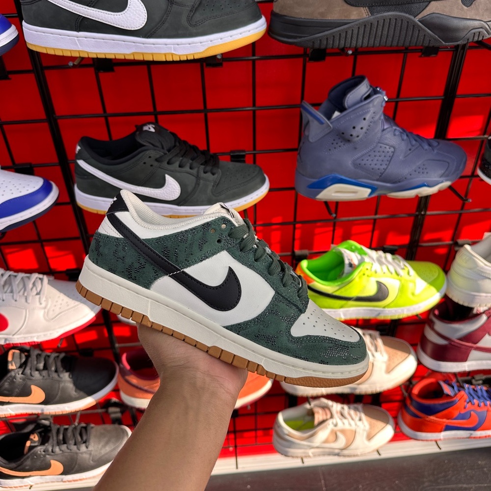 Nike Green Snake Skin Womens shoes